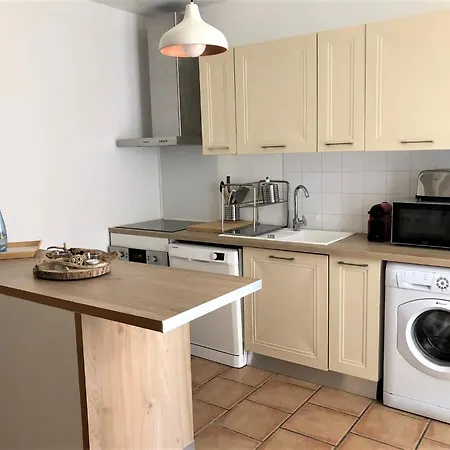 Appartamento Beaux 3 Pieces Avec Espaces Exterieurs Et Parking - Proche *