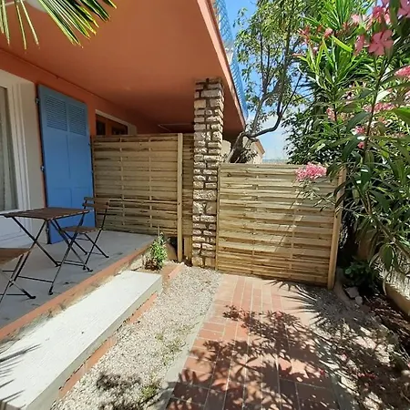 Beaux 3 Pieces Avec Espaces Exterieurs Et Parking - Proche Apartment
