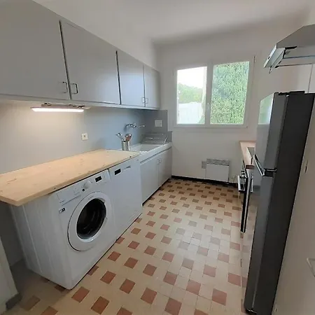 Beaux 3 Pieces Avec Espaces Exterieurs Et Parking - Proche * Hyeres