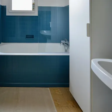 Beaux 3 Pieces Avec Espaces Exterieurs Et Parking - Proche
